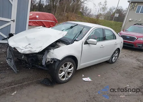 2012 Ford Fusion Se z USA, uszkodzony, nr VIN 3FAHP0HA5CR392074